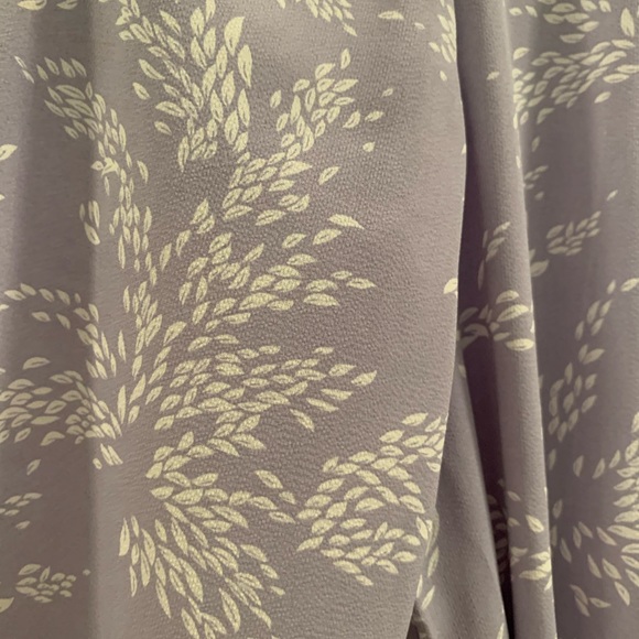 Purple and white print maxi wrap dress - Picture 3 of 4